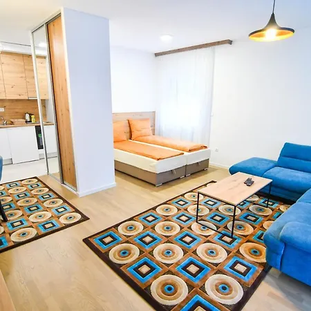 Mountain Wings Apartament *